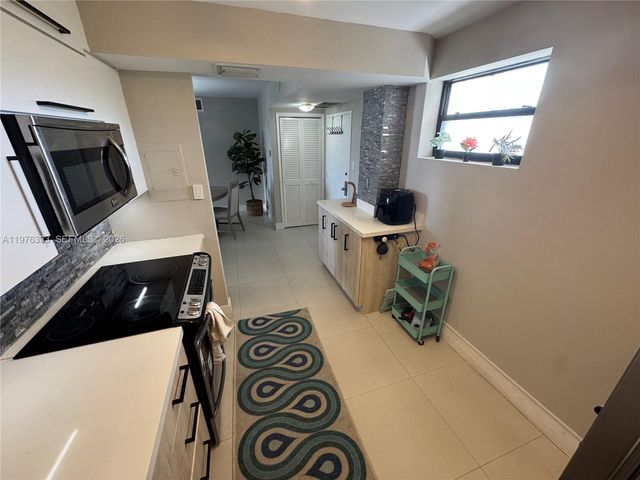 500 Three Islands Blvd M24, Hallandale Beach, FL 33009