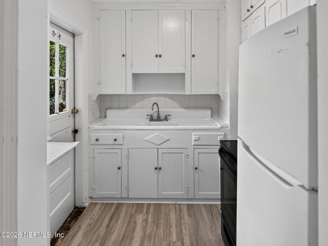 2229 HOME PARK Circle E, Jacksonville, FL 32207