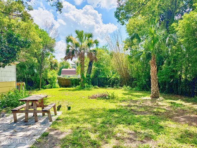2229 HOME PARK Circle E, Jacksonville, FL 32207