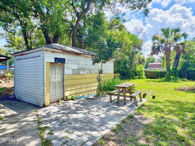 2229 HOME PARK Circle E, Jacksonville, FL 32207