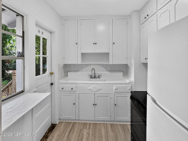 2229 HOME PARK Circle E, Jacksonville, FL 32207