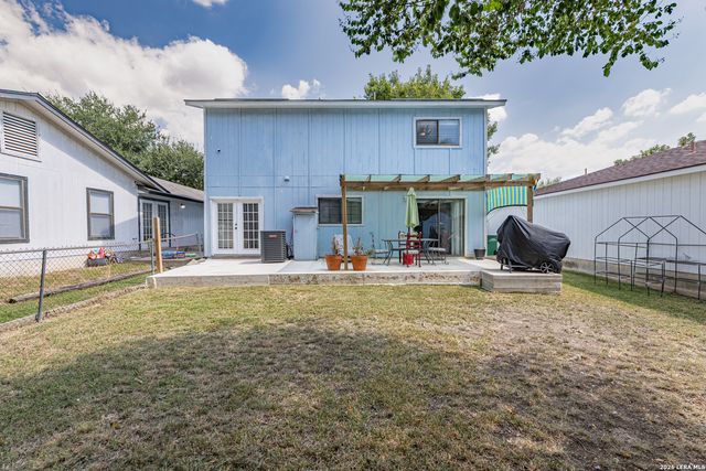 12811 Huntsman Lake Dr, San Antonio, TX 78249
