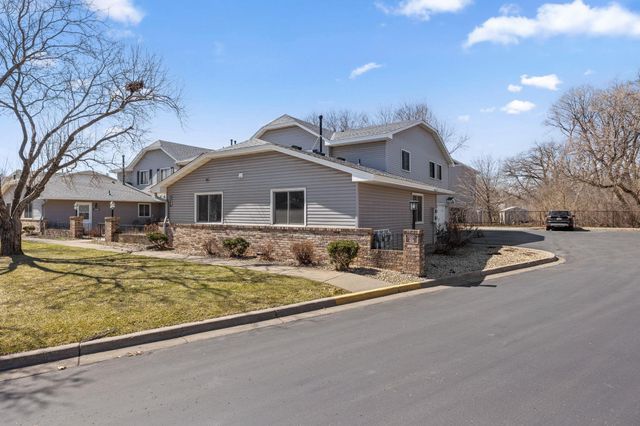 11332 Ibis Street NW, Coon Rapids, MN 55433