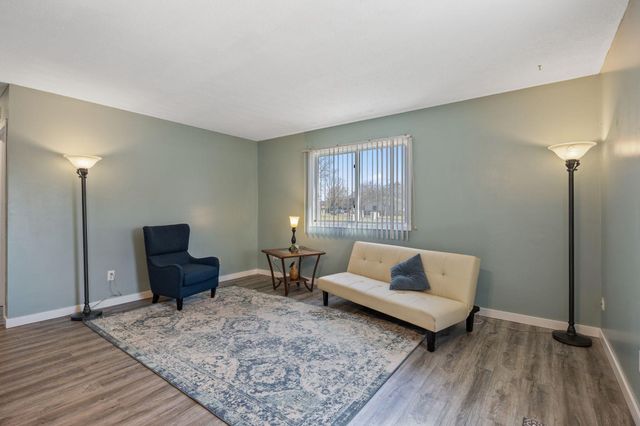 11332 Ibis Street NW, Coon Rapids, MN 55433