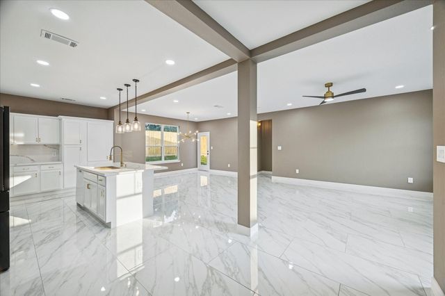 3026 Comanche, Willis, TX 77378