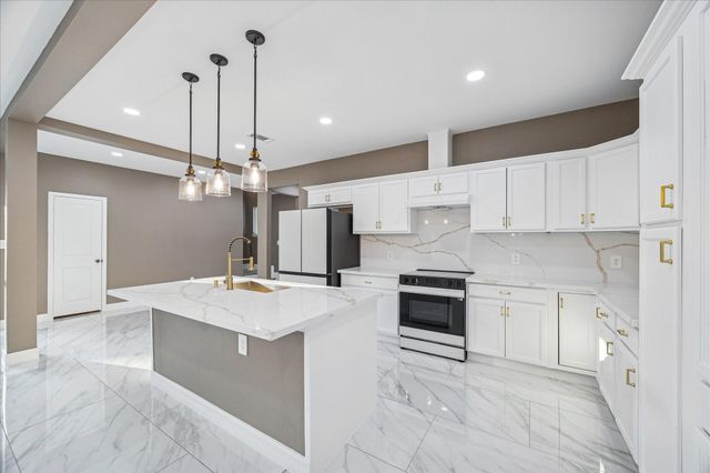 3026 Comanche, Willis, TX 77378