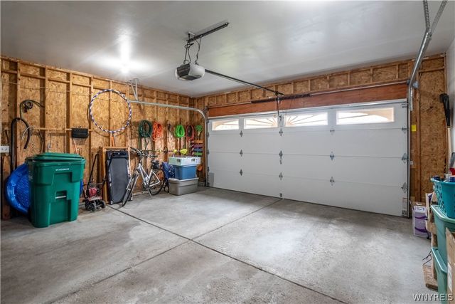 5609 Angela Drive, Lockport Town, NY 14094