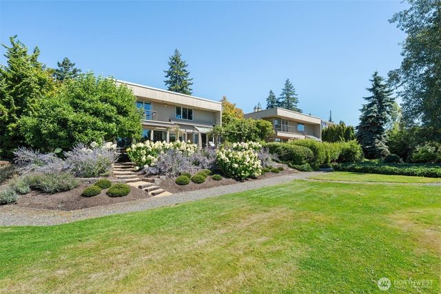 9829 NE 1st Street, Bellevue, WA 98004