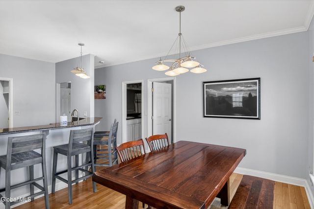 15 Beacon Street, Ballston, NY 12020