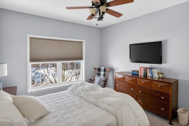 15 Beacon Street, Ballston, NY 12020