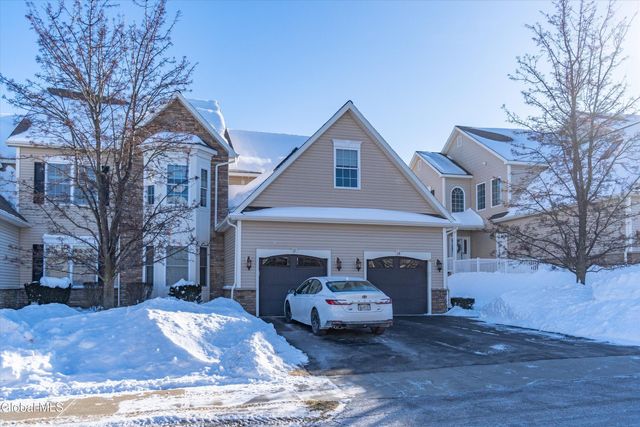 15 Beacon Street, Ballston, NY 12020