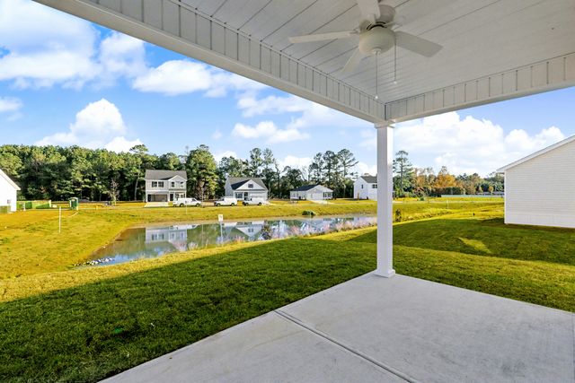 1893 Deercreek Drive, Manning, SC 29102