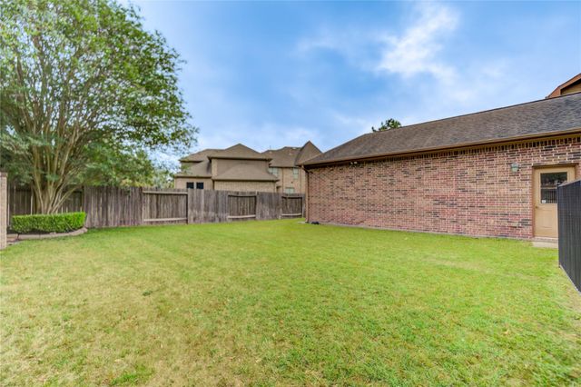 27715 Guthrie Ridge Ln, Katy, TX 77494