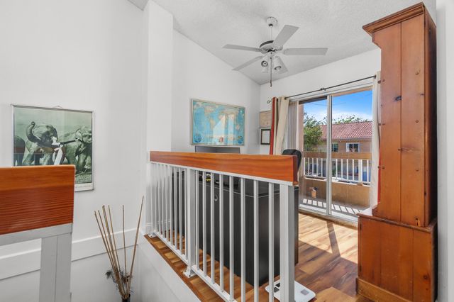 7907 NW 7th Ct, Plantation, FL 33324