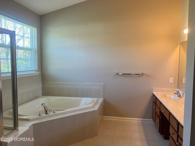 19 Augusta Drive, Little Egg Harbor, NJ 08087