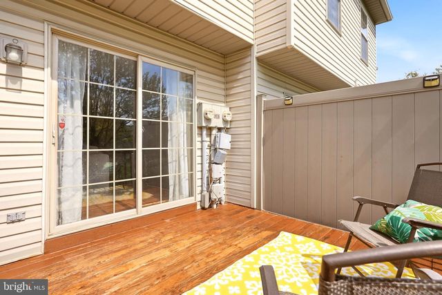1206 COBBLESTONE LN, Lancaster, PA 17601