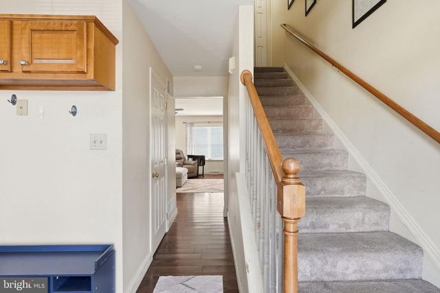 1206 COBBLESTONE LN, Lancaster, PA 17601