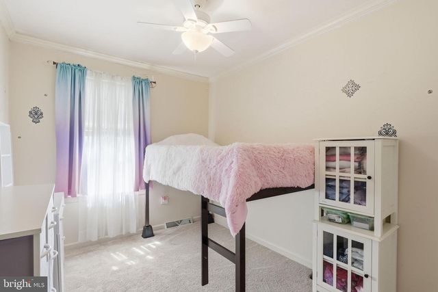 1206 COBBLESTONE LN, Lancaster, PA 17601