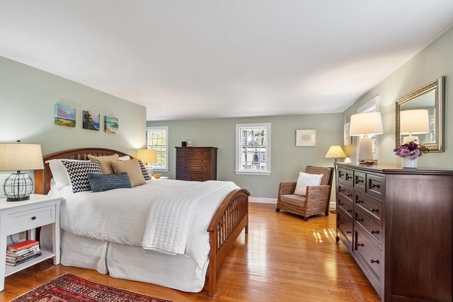 161 Crescent Rd, Concord, MA 01742