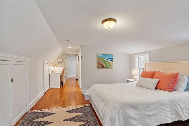 161 Crescent Rd, Concord, MA 01742