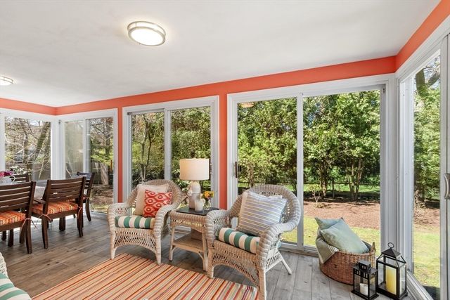 161 Crescent Rd, Concord, MA 01742
