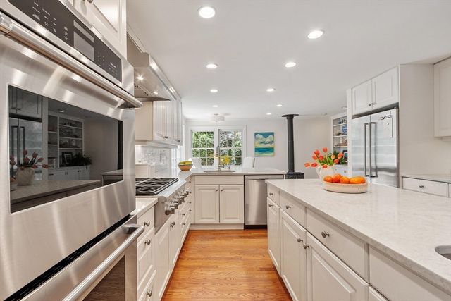 161 Crescent Rd, Concord, MA 01742
