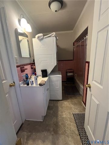 12020 Winfree St, Chester, VA 23831