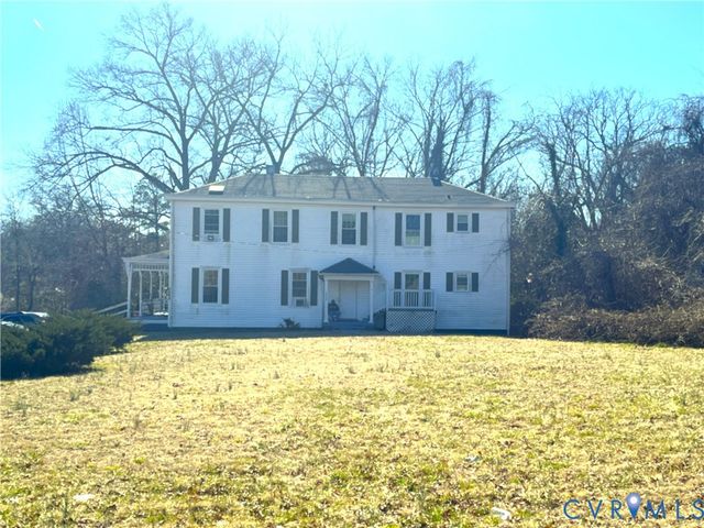 12020 Winfree St, Chester, VA 23831