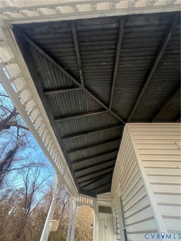 12020 Winfree St, Chester, VA 23831