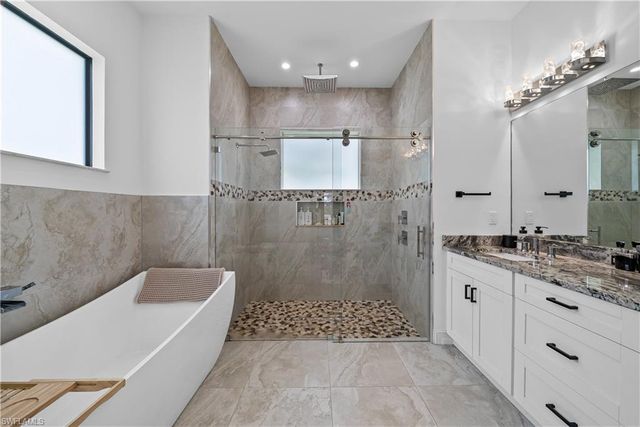 4498 8th ST NE, Naples, FL 34120