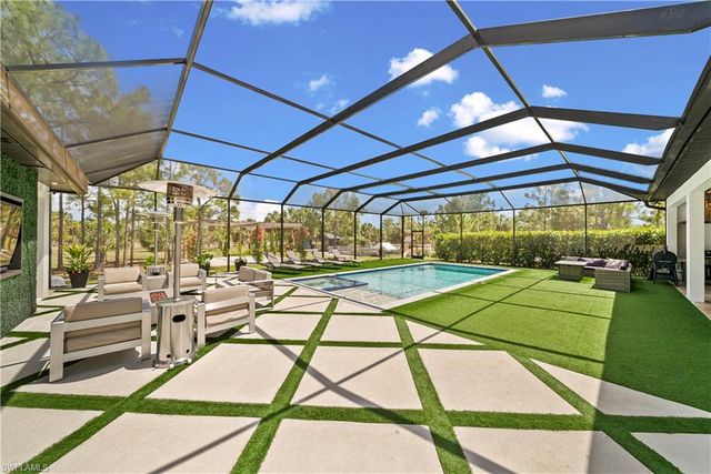 4498 8th ST NE, Naples, FL 34120