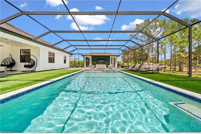 4498 8th ST NE, Naples, FL 34120