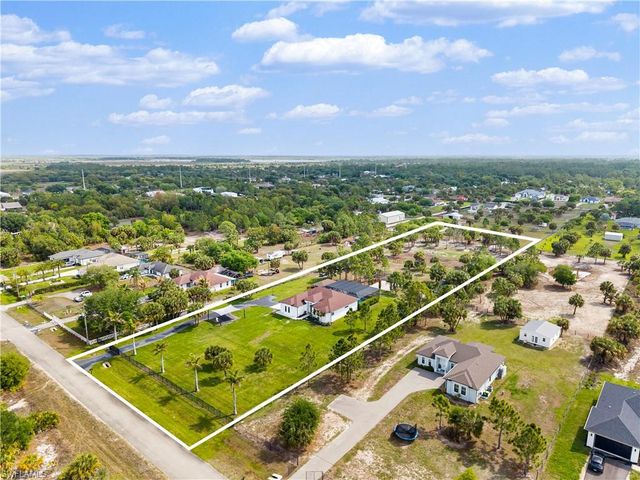 4498 8th ST NE, Naples, FL 34120