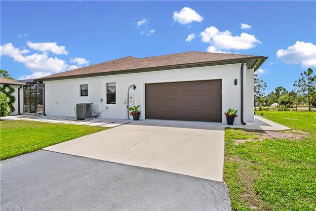 4498 8th ST NE, Naples, FL 34120