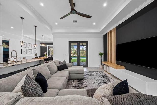 4498 8th ST NE, Naples, FL 34120