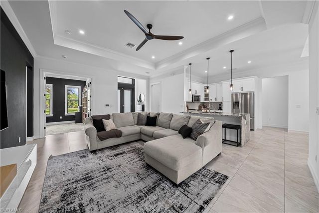 4498 8th ST NE, Naples, FL 34120