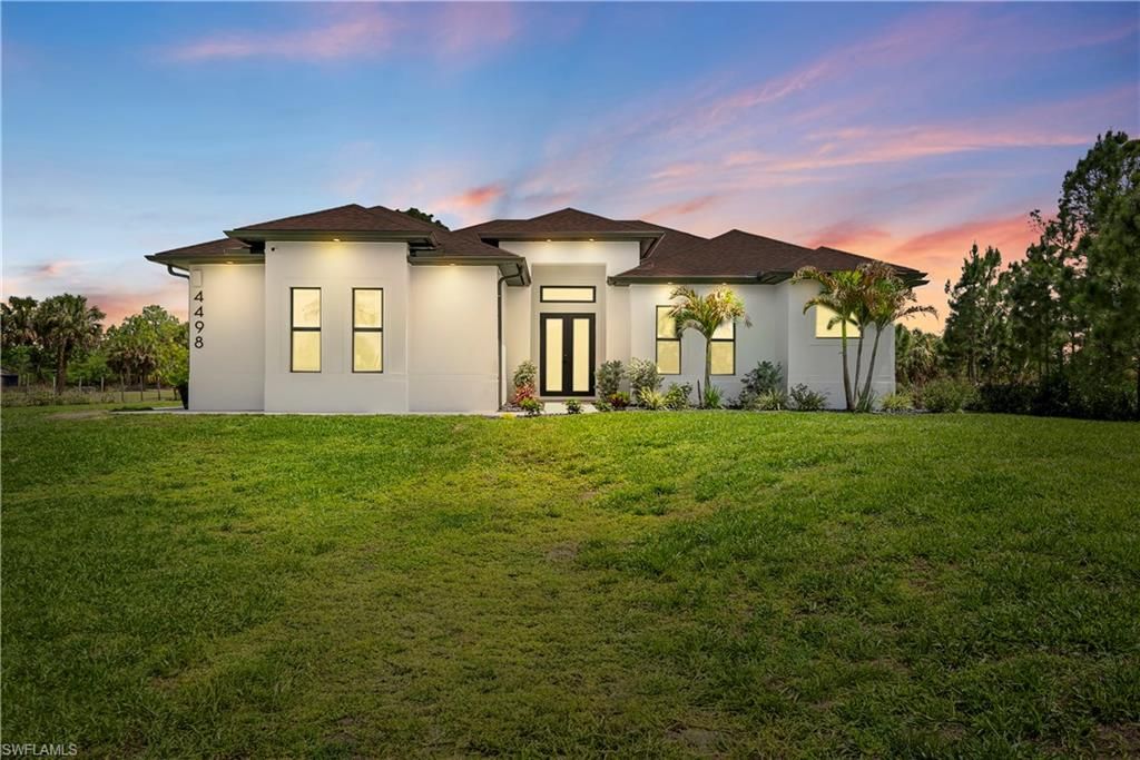 4498 8th ST NE, Naples, FL 34120