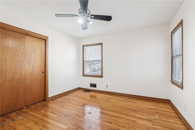 9608 W 93rd Street W, Overland Park, KS 66212