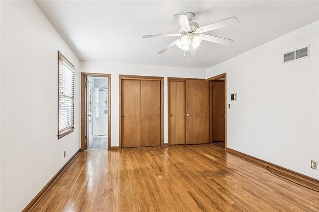 9608 W 93rd Street W, Overland Park, KS 66212