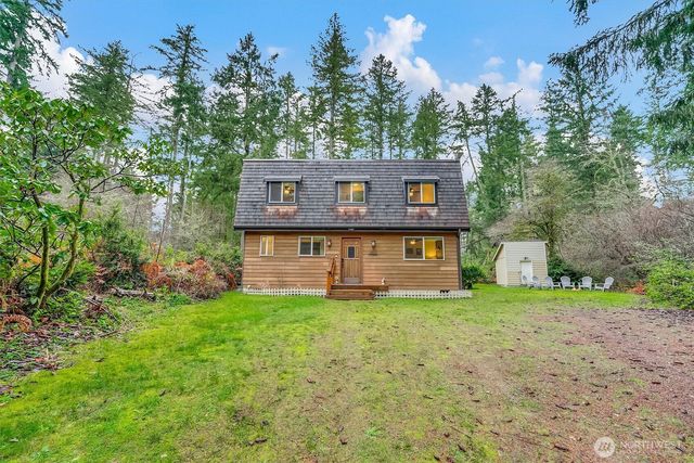 11807 Dogwood Place, Anderson Island, WA 98303