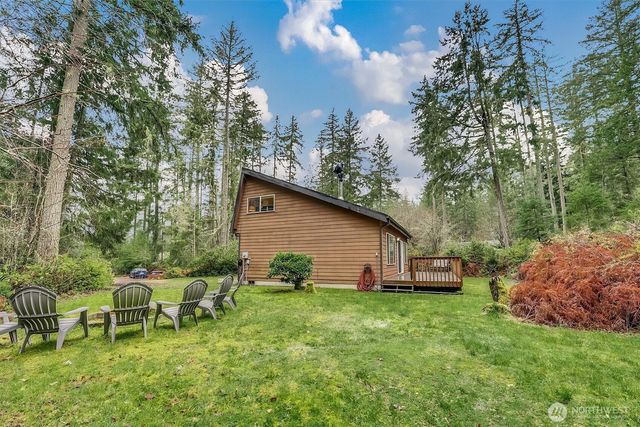 11807 Dogwood Place, Anderson Island, WA 98303