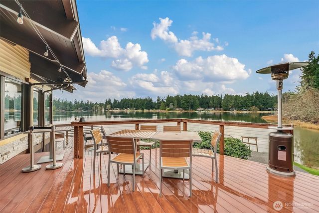 11807 Dogwood Place, Anderson Island, WA 98303