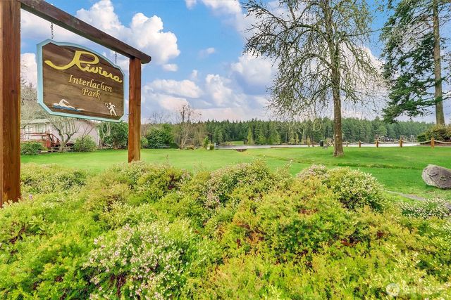 11807 Dogwood Place, Anderson Island, WA 98303