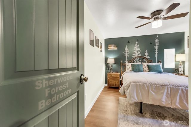 11807 Dogwood Place, Anderson Island, WA 98303