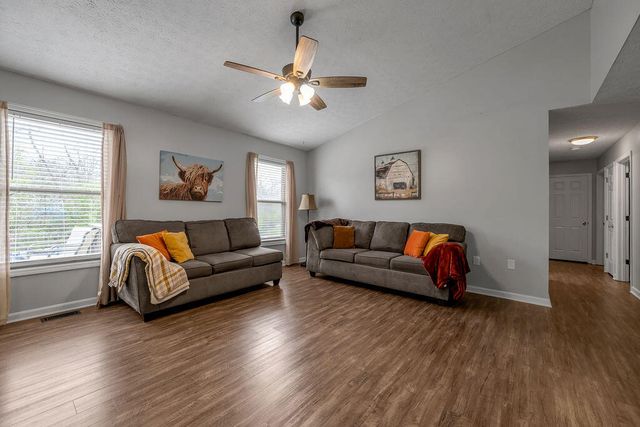 128 Wooded Way, Frankfort, KY 40601