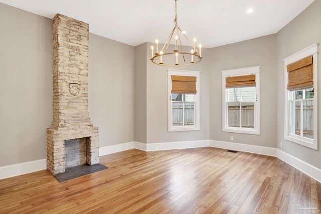 1105 E Jackson St, Pensacola, FL 32501