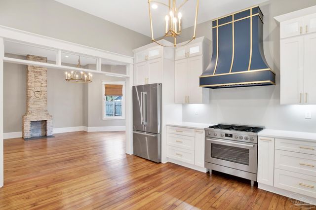 1105 E Jackson St, Pensacola, FL 32501