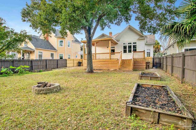 1105 E Jackson St, Pensacola, FL 32501