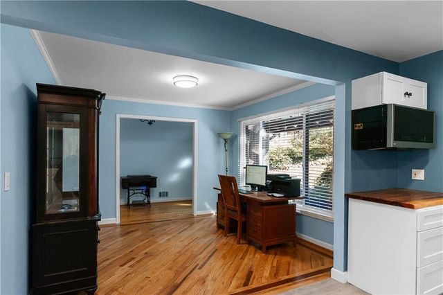 310 Saddle Creek Circle, Roswell, GA 30076