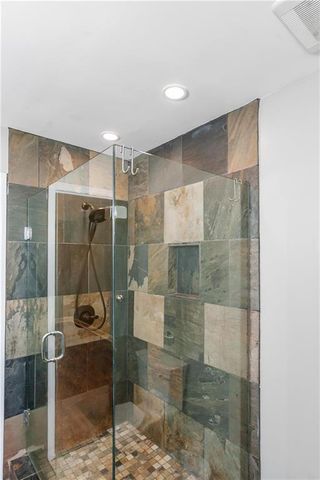 310 Saddle Creek Circle, Roswell, GA 30076